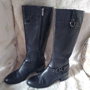 Bandolino black leather boots size 9